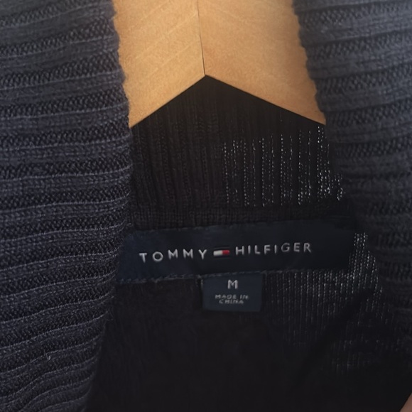 Tommy Hilfiger turtleneck - Picture 4 of 4